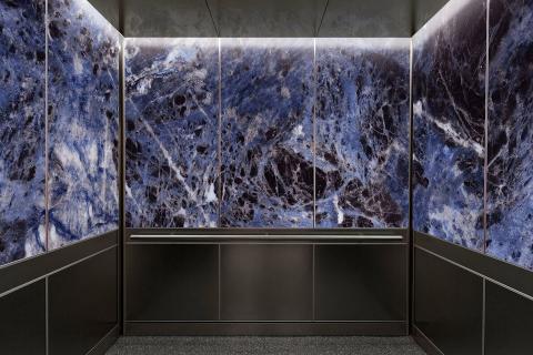 Elevator Interior in ViviSpectra Zoom glass with Sodalite interlayer